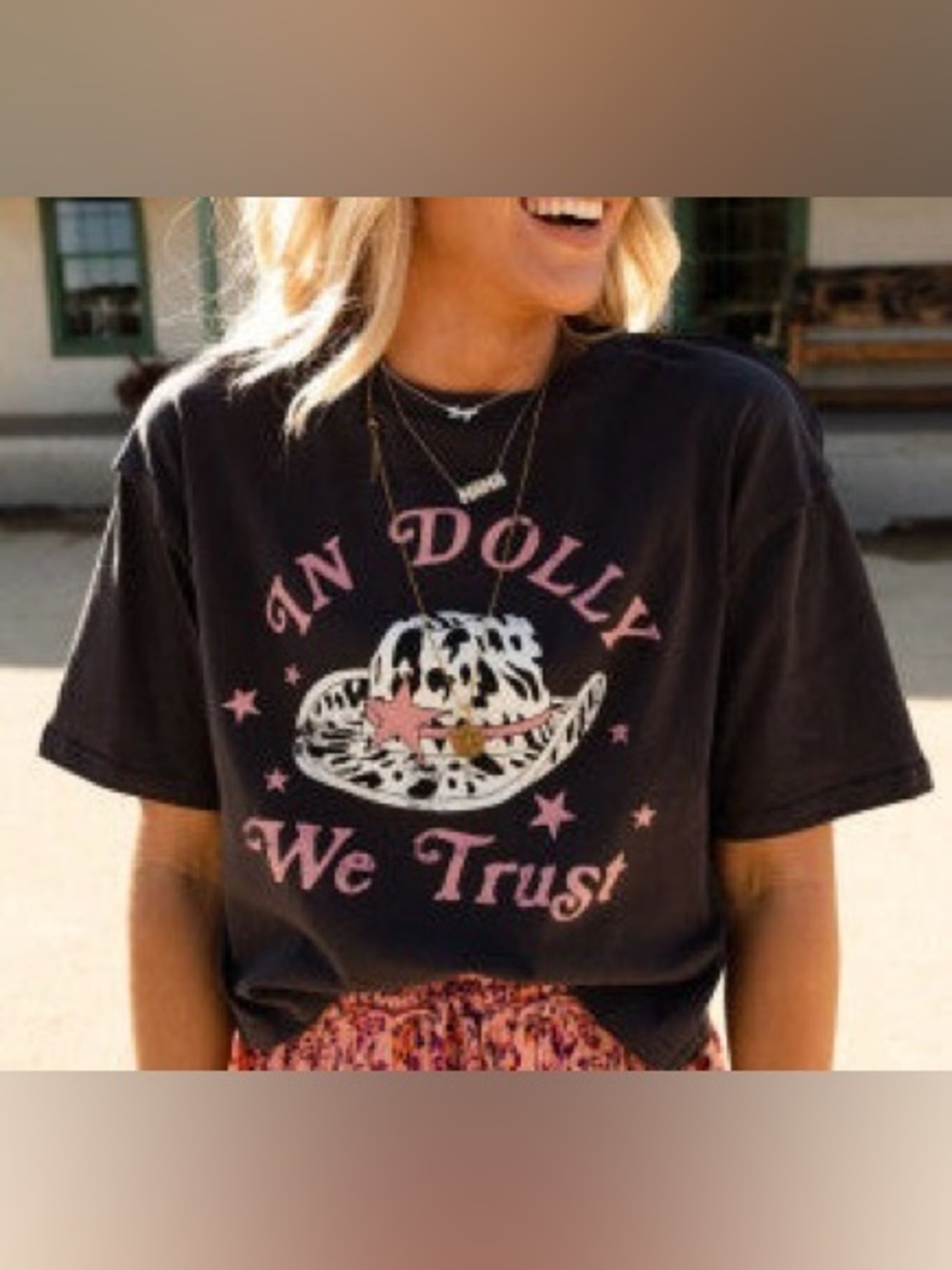 In Dolly We Trust short sleeve cropped graphic t-shirt